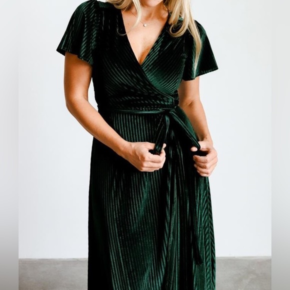 (Green/emerald) Andy Ribbed Velvet Wrap Dress - Picture 2 of 16